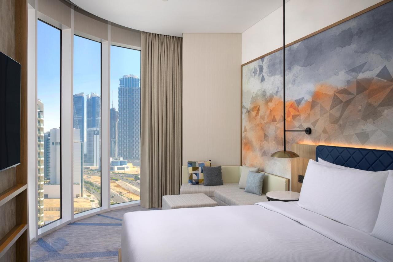 Hilton Garden Inn Dubai Business Bay Экстерьер фото